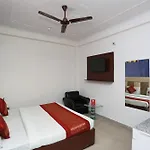 Hotel O Travel Inn