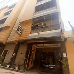 Hotel O Travel Inn