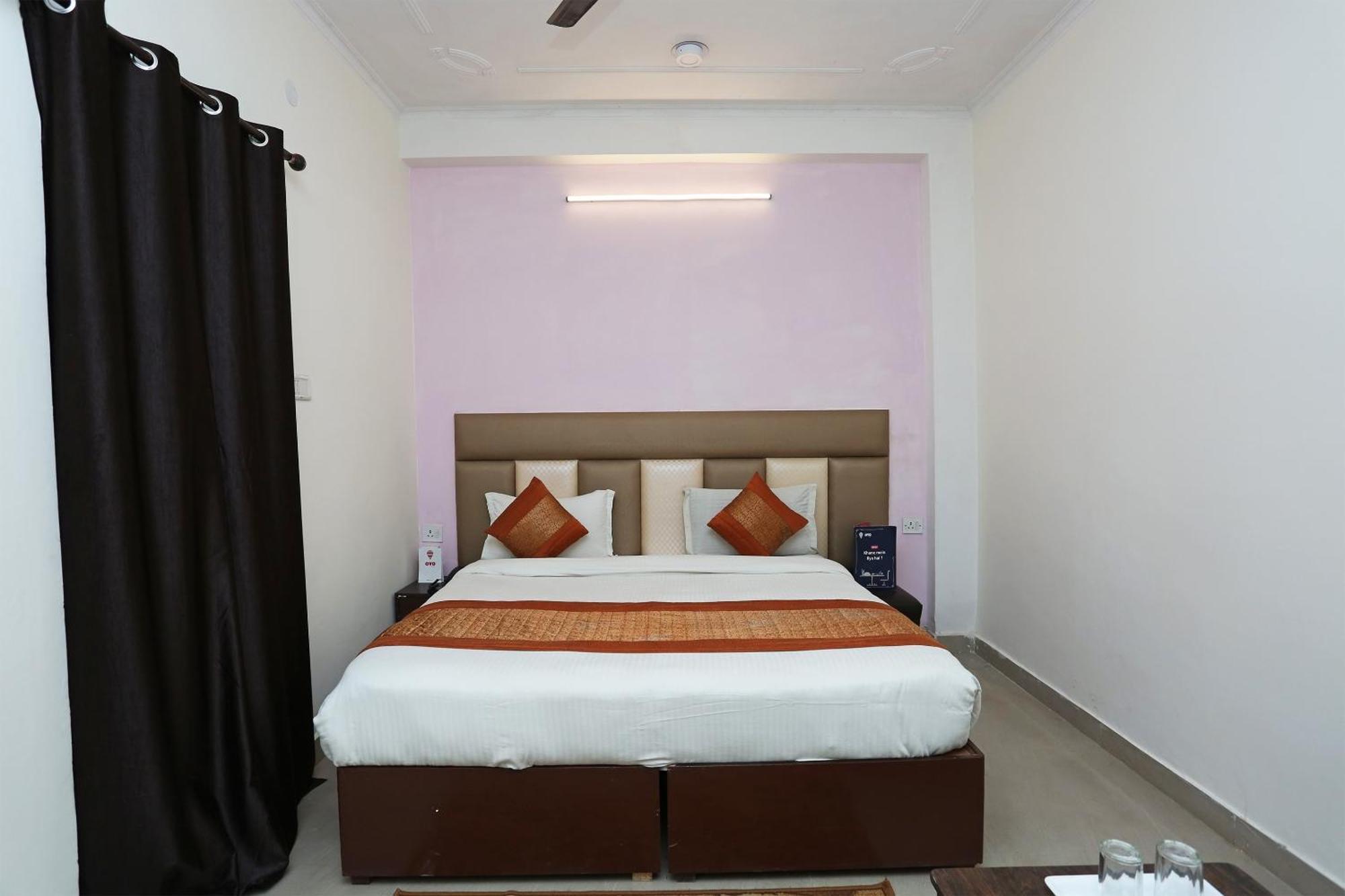 Hotel O Travel New Delhi