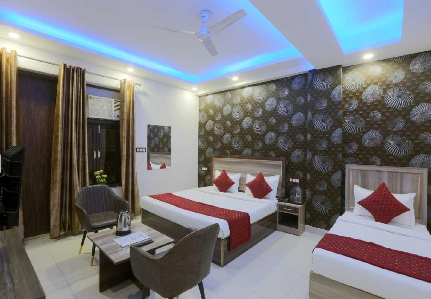 O Travel Hotel New Delhi